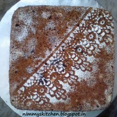 A picture of Plum Cake/Fruit Cake.