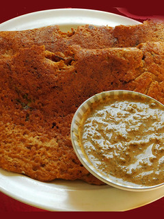 தேங்காய் அடை (Thenkaai adai recipe in tamil) செய்முறை முக்கிய புகைப்படம்
