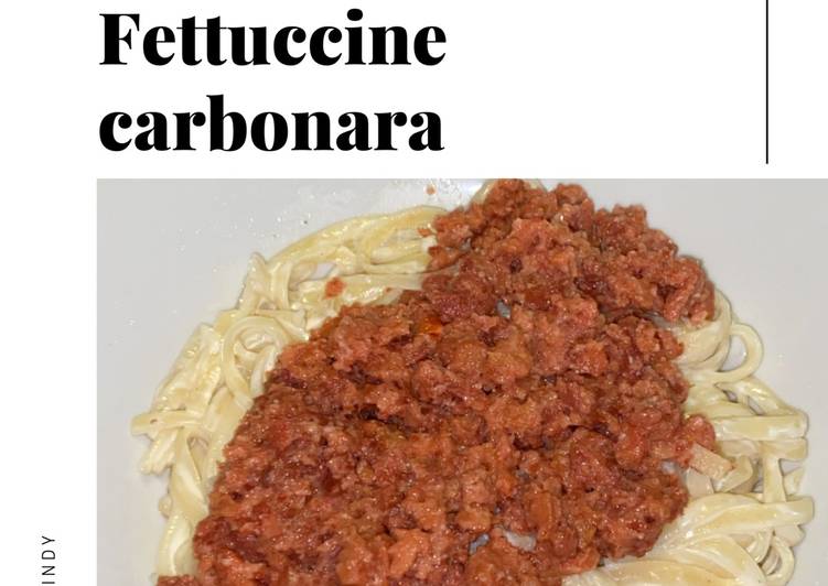 Fettuccine carbonara dengan kornet