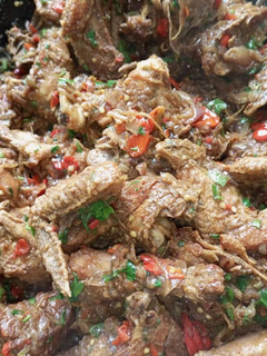 A picture of Peppered chicken.