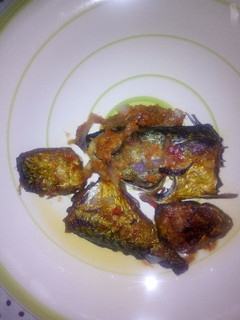 A picture of Fried and peppered Titus fish.