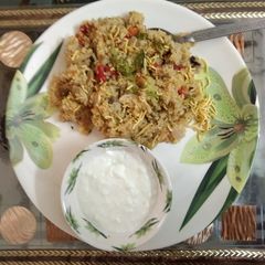 A picture of Veg dalia with curd.