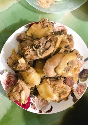 Hình của món Gà roti 🐓.