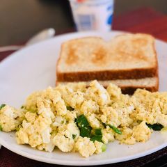 A picture of Oat Milk Scrambled Eggs.