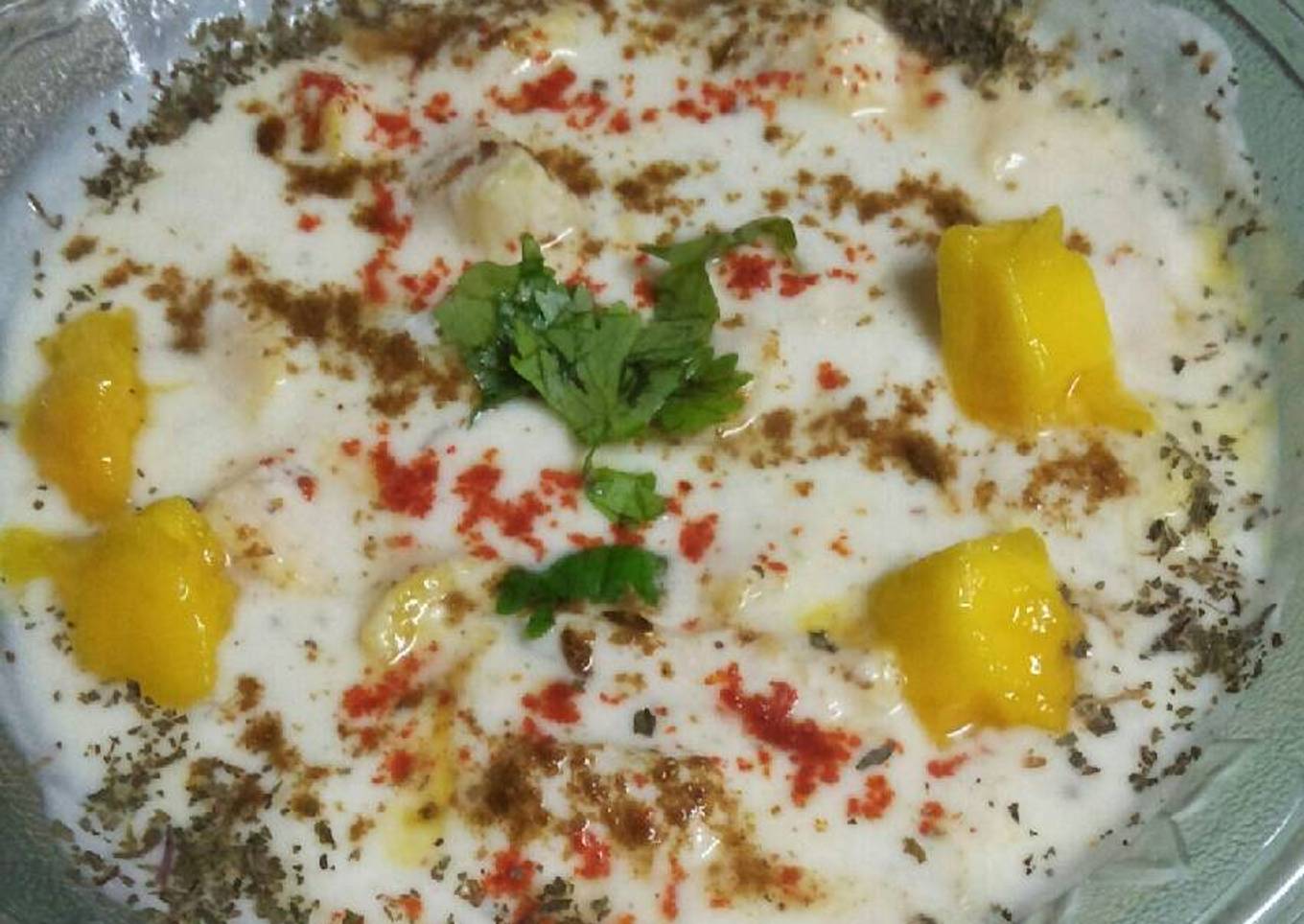 Mango mint raita