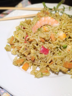 Una foto de Arroz Tres Delicias con Salsa de Soja