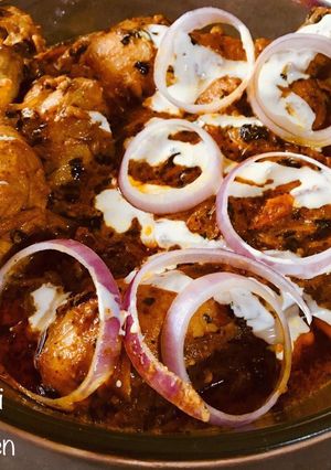 A picture of Methi Chicken.