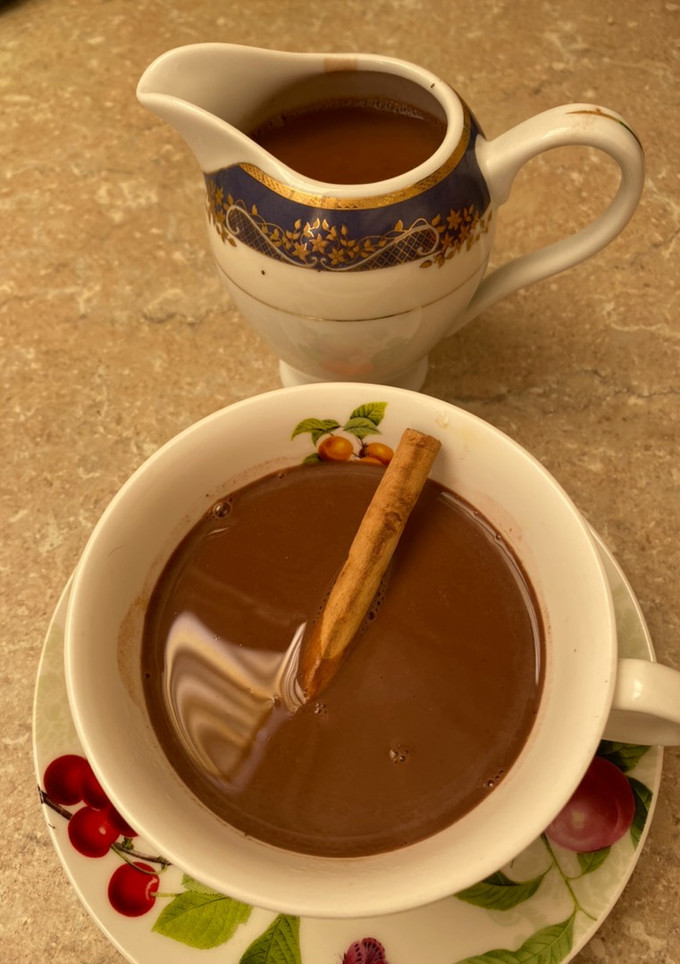 Una foto de Chocolate caliente con especias