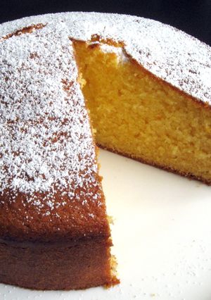 A picture of Custard Powder Butter Cake.