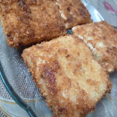 A picture of Crispy Box Patties.