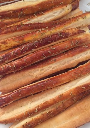 Une photo de Bâtonnets feuilletés au curry et romarin
