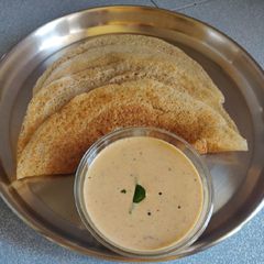 A picture of Solam Dosai/Jowar Dosa/Millet Dosa.