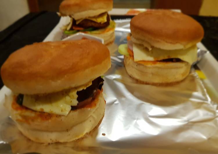 How to Make Homemade Paneer Aloo Tikki Burger