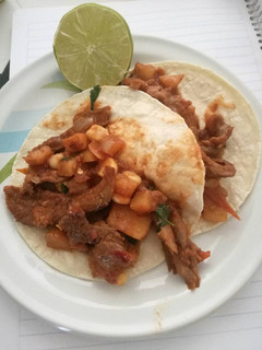 Una foto de Guiso taquero a la cerveza😋