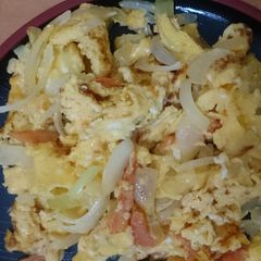 A picture of Fried eggs.