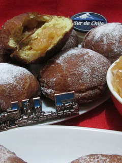 Una foto de Berlines sureños con mermelada de membrillo artesanal del sur de
