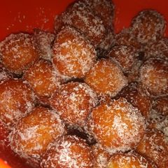 A picture of Coconut puff's.