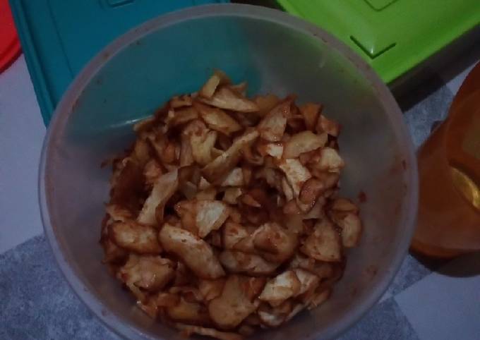 Keripik singkong pedas manis