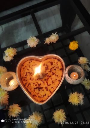 A picture of Delicious cake in kadai.