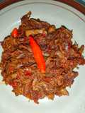 Daging suwir pedas