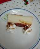 Flan de huevo casero con bizcocho de soletilla y merengue flambeado. Thermomix