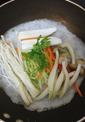 Hình của món Bánh Xèo Nấm.