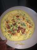 Omelette con lo cultivado en casa para mí esposa e hijo,😂😂😂