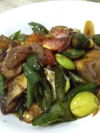 Cara Mudah Membuat Resep Tumis PPT (peda pete terong) yang Sempurna Anti Ribet, Mantap Sekali