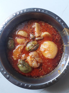 ભરેલા રીંગણ નુ શાક (Bharela Ringan Shak Recipe In Gujarati) રેસીપી મુખ્ય ફોટો