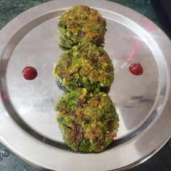 A picture of Green cheakpea tikkies.