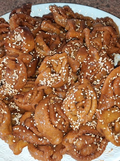 Una foto de Chabakia marroquí sin ingredientes caros extremadamente rica