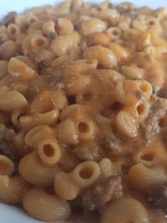 Una foto de Tiburones cremosos con carne picada 🍖🥩