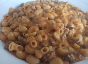 Una foto de Tiburones cremosos con carne picada 🍖🥩