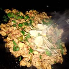 A picture of Chicken tawa chaap.