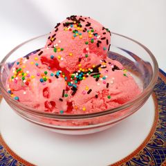 Mixed fruits flavour ice cream A picture of Mixed fruits flavour ice cream.