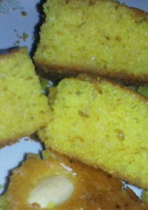 A picture of Yellow cake.