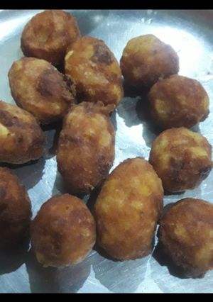 कटलेट (Cutlet recipe in hindi) रेसिपी मुख्य फोटो
