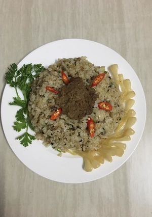 Hình của món Cơm chiên patê (chay).