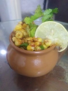 स्वीट कॉर्न चाट (sweet corn chaat) रेसिपी मुख्य फोटो