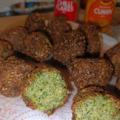 A picture of Crispy Falafel Balls – Herb-Loaded & Straight Fire”.