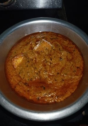 A picture of Paneer Butter masala.