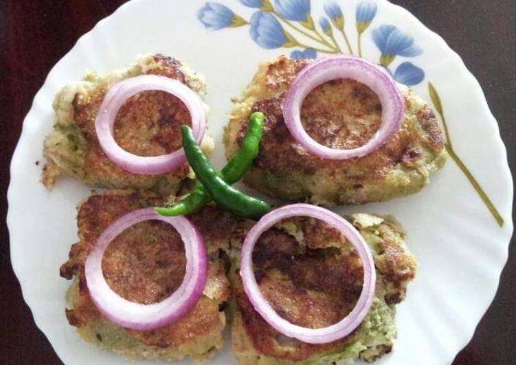 How To Learn Make Baked fish with mint and coriander paste Appetizing