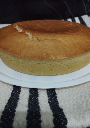 Una foto de Bizcochuelo Vegano de Limón