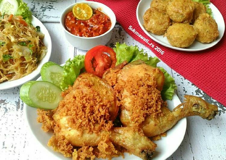 Resep Ayam Goreng Kremes Ala Mbok Berek oleh Sukmawati_rs 