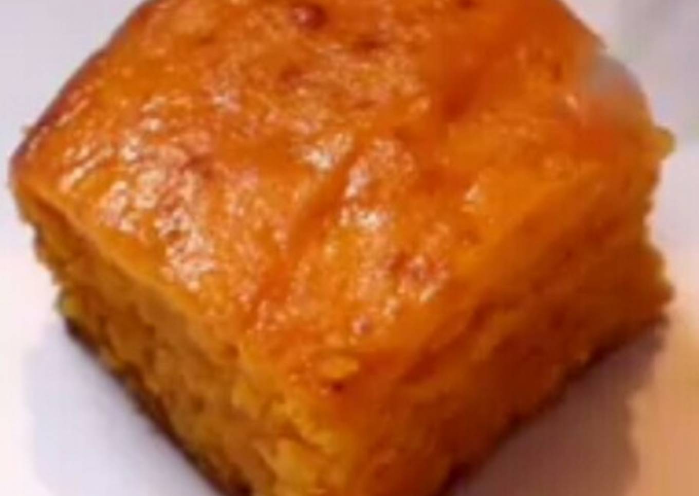 Eggless mango cake