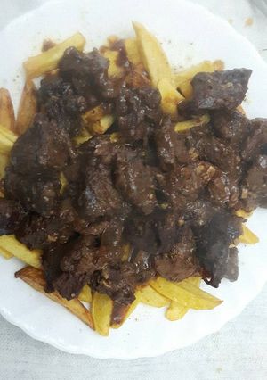 Una foto de Venado en salsa