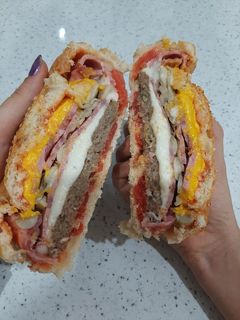 عکسی از دستور همبرگر و ژامبون