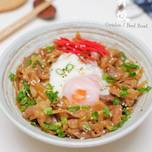 Beef Bowl - Gyudon (Japanese Rice Bowl)