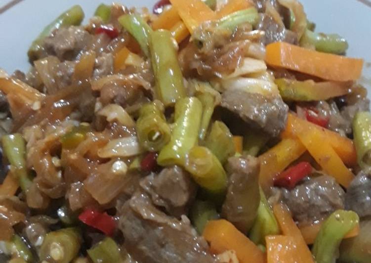 Tumis daging sayur