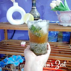 A picture of Lemonade with Chia.
